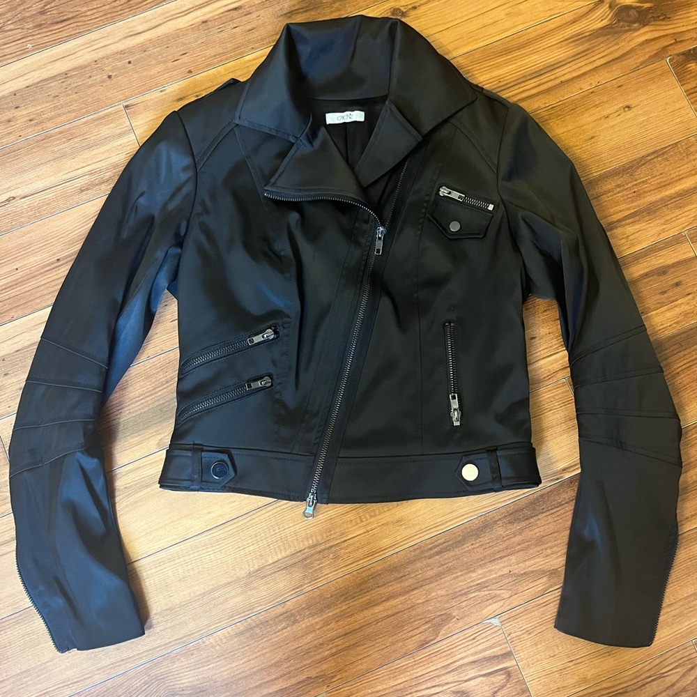 Sateen jacket
